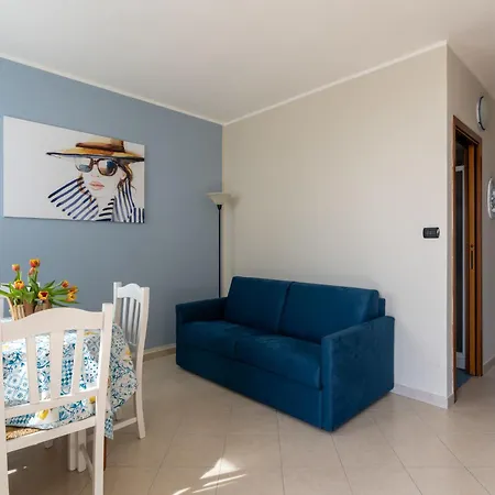Apartment Le Margherite-5 By Interhome *